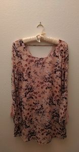 Pick floral Bell sleeve dress